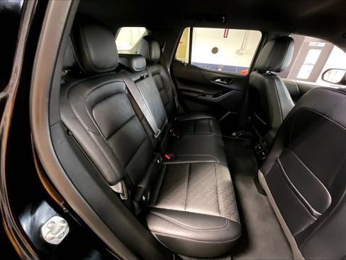 Used 2025 Chevrolet Equinox LT w/ Convenience Package II AWD/4WD image 16