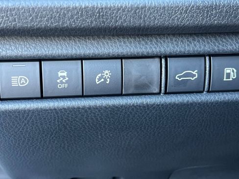 New 2026 Toyota Camry SE FWD image 28