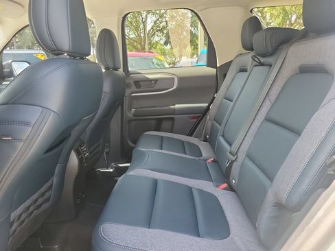 Certified 2024 Ford Bronco Sport Outer Banks w/ Tech Package AWD/4WD image 7