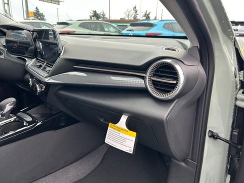 New 2026 Chevrolet Trax ACTIV w/ Sunroof Package image 26