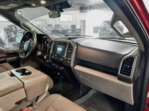 Used 2018 Ford F150 XLT w/ Equipment Group 302A Luxury AWD/4WD image 12