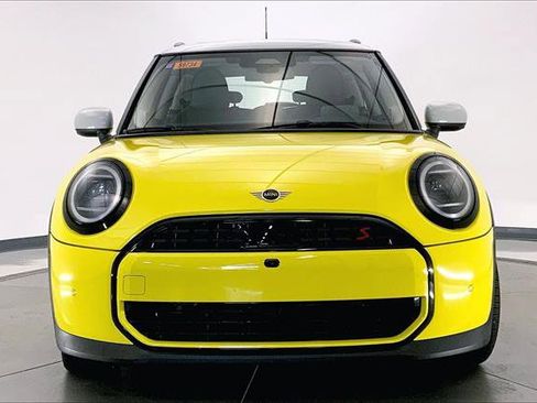 Certified 2025 MINI Cooper S image 2