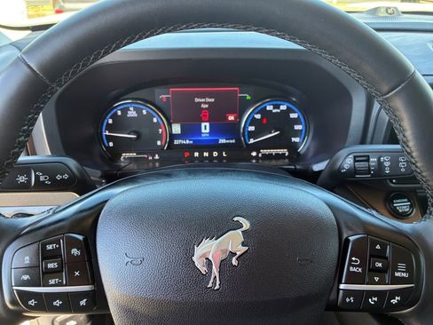 Used 2024 Ford Bronco Sport Outer Banks w/ Tech Package image 11