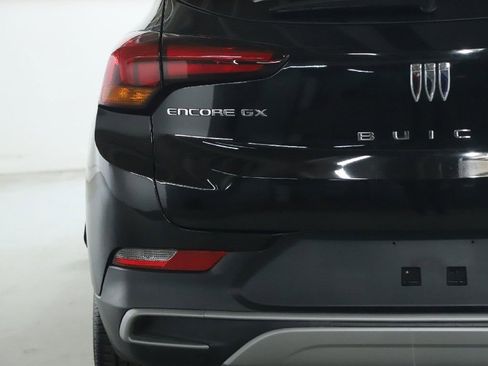 Used 2025 Buick Encore GX Preferred image 43
