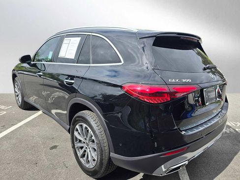 Used 2026 Mercedes-Benz GLC 300 4MATIC image 5