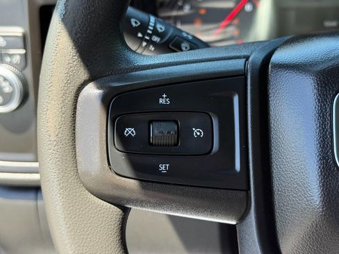 Used 2020 GMC Sierra 2500 2WD Crew Cab w/ Convenience Package image 17