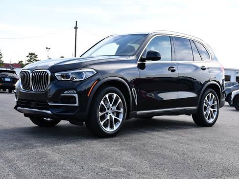 Used 2021 BMW X5 xDrive40i w/ Executive Package 2 image 3