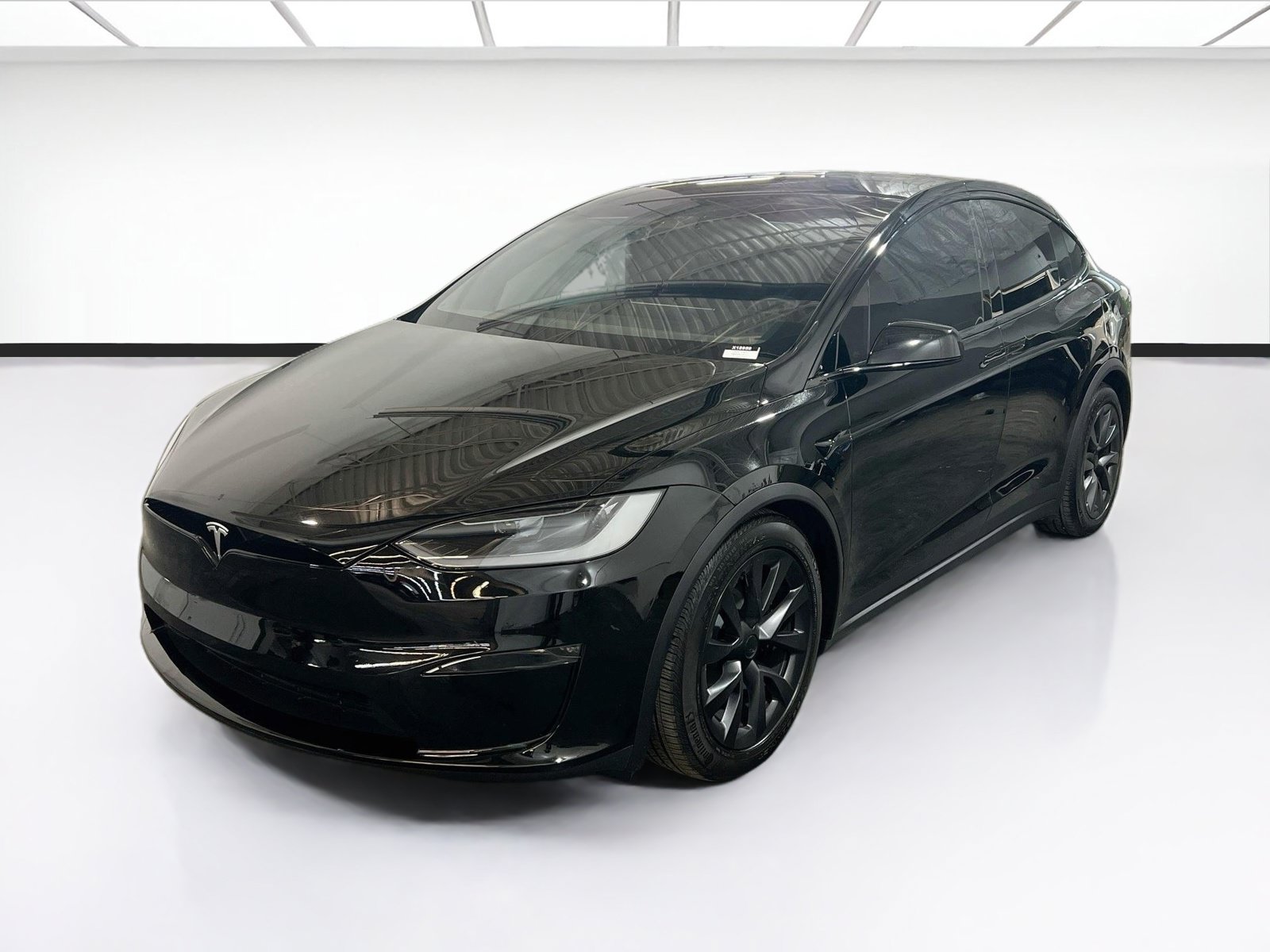 Used 2025 Tesla Model X AWD/4WD image 1
