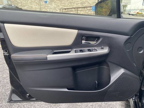 Used 2016 Subaru Crosstrek 2.0i Limited w/ Popular Package #2 image 10