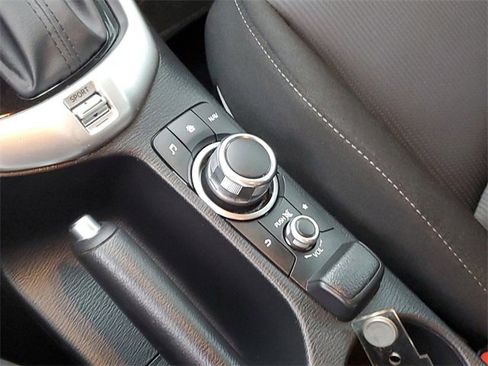 Used 2017 MAZDA CX-3 Sport image 24