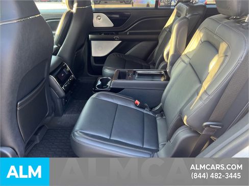 Used 2025 Lincoln Aviator Reserve w/ Equipment Group 201A AWD/4WD image 27
