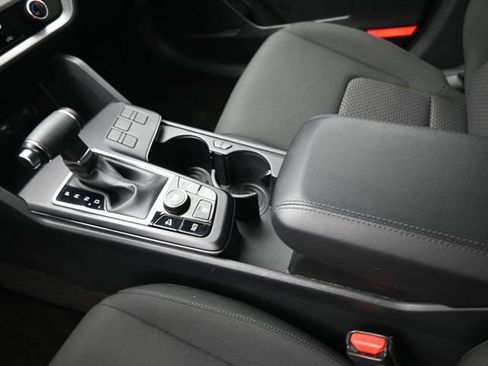 Used 2025 Kia Sportage LX FWD image 33