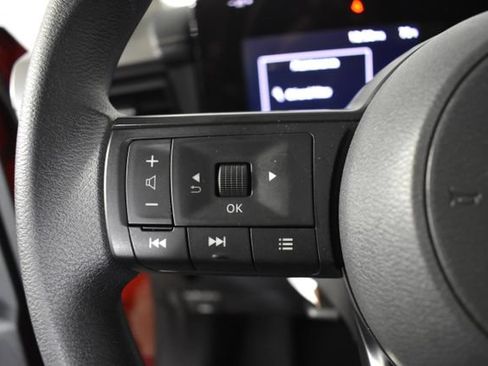 Certified 2025 Nissan Kicks SV w/ SV Premium Package AWD/4WD image 14