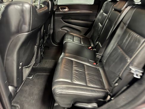 Used 2015 Jeep Grand Cherokee Limited RWD image 16