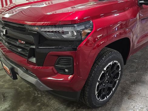 New 2026 Chevrolet Colorado Z71 w/ Technology Package AWD/4WD image 4