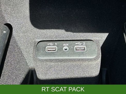 Used 2019 Dodge Charger Scat Pack image 28