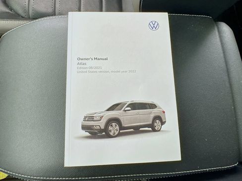 Used 2022 Volkswagen Atlas SEL Premium AWD/4WD image 47