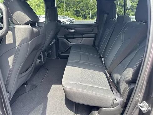 New 2026 RAM 1500 Express AWD/4WD image 14