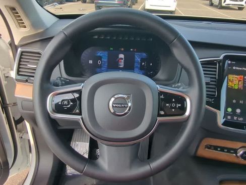 Certified 2024 Volvo XC90 B6 Plus w/ Protection Package Premier AWD/4WD image 21