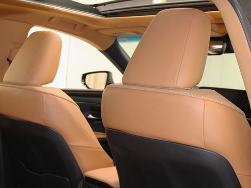 Used 2022 Lexus ES 350 Premium image 42