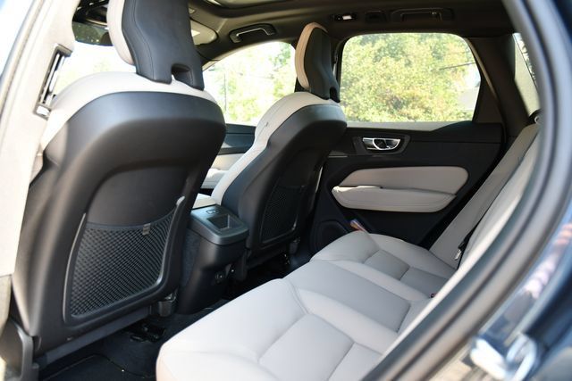 Used 2026 Volvo XC60 B5 Plus AWD/4WD image 14