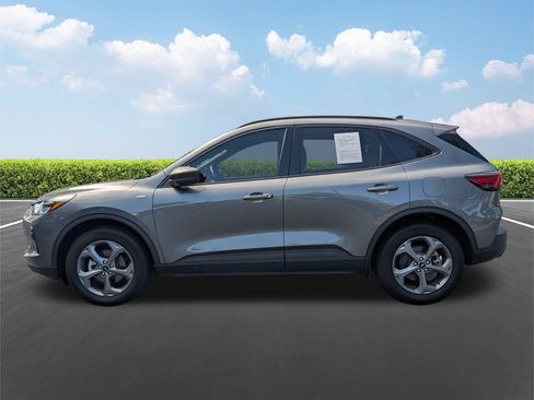 Used 2025 Ford Escape ST-Line AWD/4WD image 8