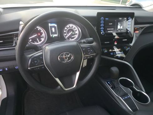 Used 2024 Toyota Camry LE FWD image 16