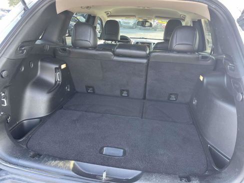 Used 2014 Jeep Cherokee Limited FWD image 10