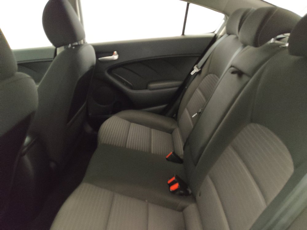 Used 2017 Kia Forte LX w/ LX Popular Package FWD image 18