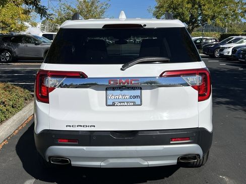 Used 2023 GMC Acadia SLT image 8