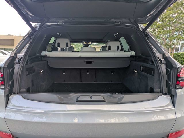 Used 2026 BMW X5 xDrive40i w/ Climate Comfort Package AWD/4WD image 14