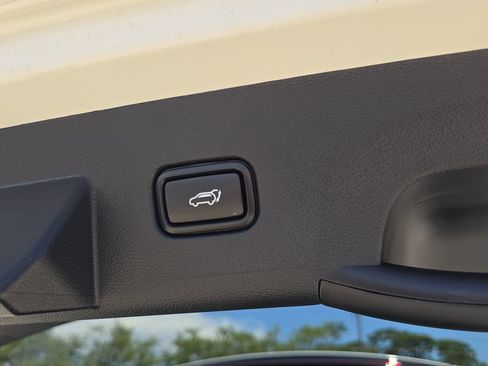 New 2026 Kia Sportage X-Line AWD/4WD image 11