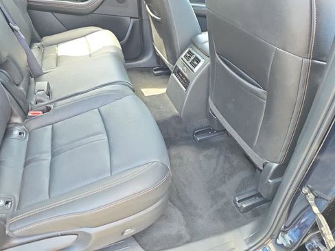 Used 2024 MAZDA CX-90 3.3 Turbo w/ Preferred Package AWD/4WD image 27