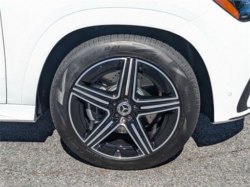 New 2026 Mercedes-Benz GLE 580 4MATIC image 12