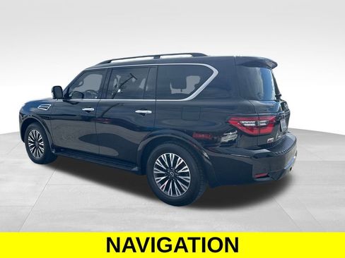 Used 2024 Nissan Armada SL w/ Midnight Edition Package image 4