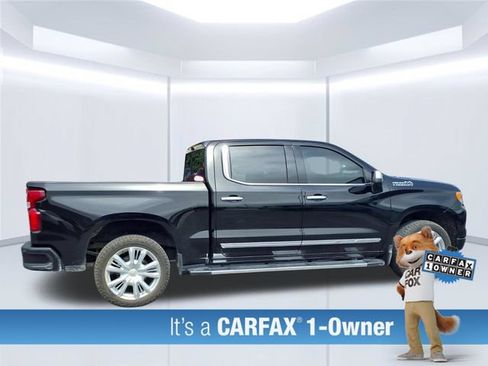 Used 2024 Chevrolet Silverado 1500 High Country w/ High Country Premium Package AWD/4WD image 4