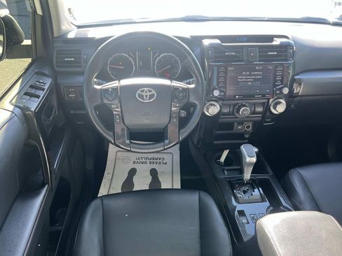 Used 2023 Toyota 4Runner TRD Off-Road Premium image 23