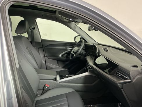 Used 2025 Audi Q5 Premium Plus AWD/4WD image 19