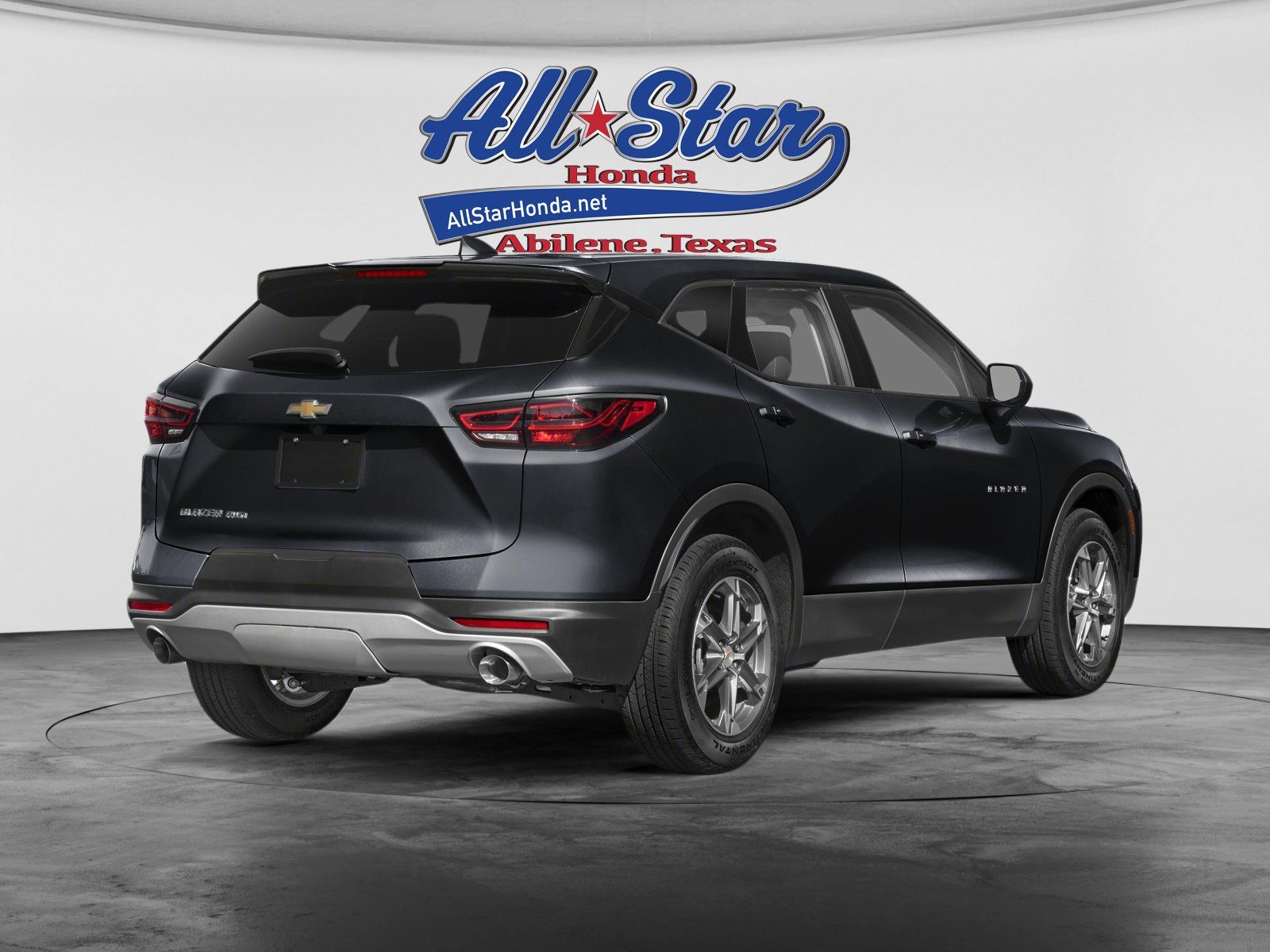 Used 2023 Chevrolet Blazer RS w/ Driver Confidence II Package FWD image 2