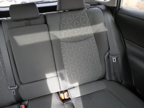 Used 2020 Toyota RAV4 XLE w/ Convenience Package image 10