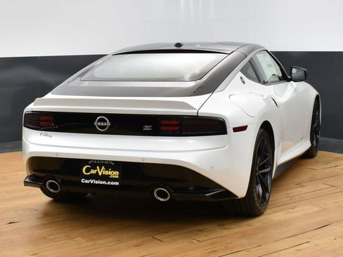 New 2024 Nissan Z Performance w/ Floor Mat Package image 5