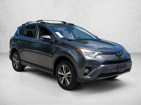 Used 2017 Toyota RAV4 XLE w/ Plus Extra Value Package AWD/4WD image 3