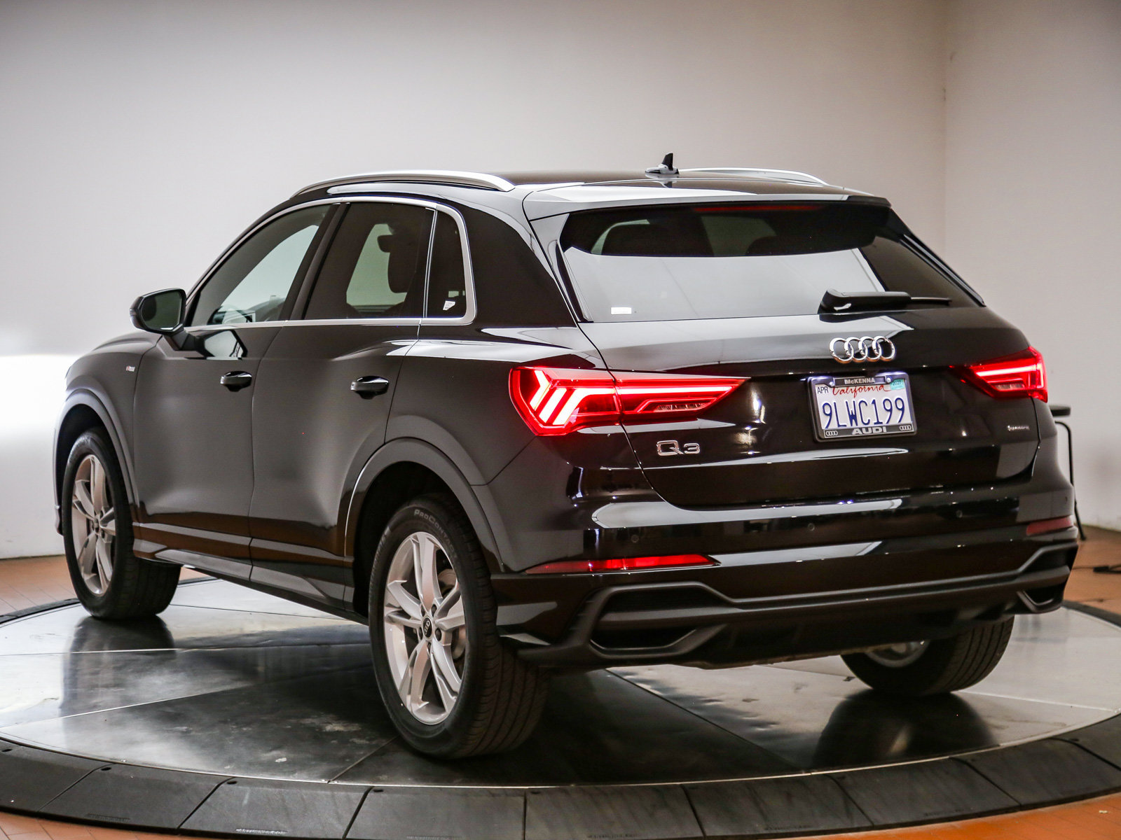 Certified 2024 Audi Q3 2.0T Premium Plus w/ Premium Plus Package AWD/4WD image 5