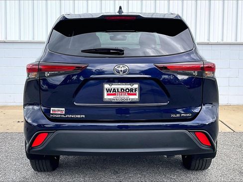 Used 2026 Toyota Highlander XLE AWD/4WD image 5