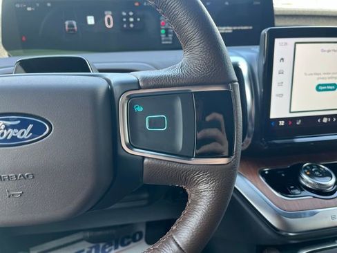 New 2026 Ford Expedition King Ranch image 15