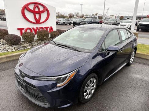Used 2024 Toyota Corolla LE image 10