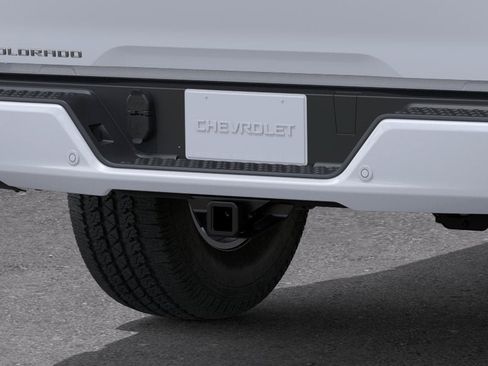 Used 2025 Chevrolet Colorado W/T w/ Advanced Trailering Package RWD image 14