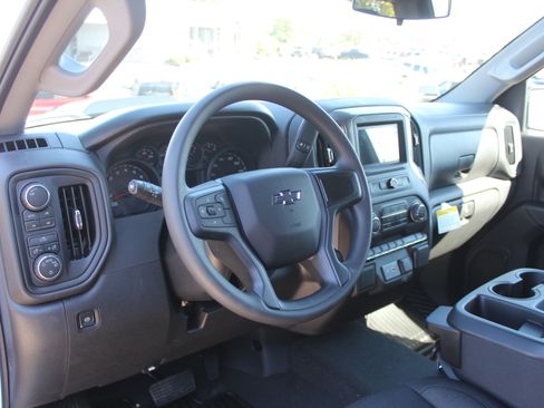 New 2026 Chevrolet Silverado 1500 Custom Trail Boss w/ Dark Appearance Package AWD/4WD image 12