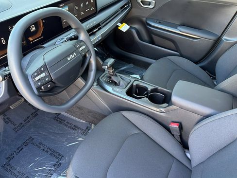 New 2026 Kia K4 FWD image 7