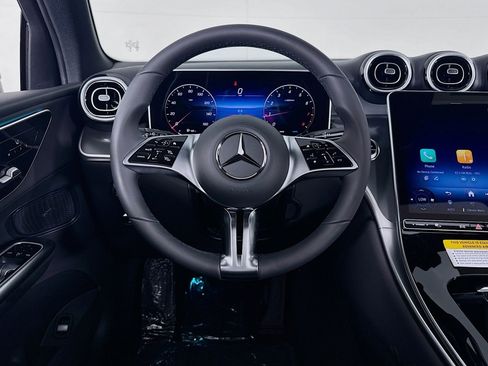 New 2026 Mercedes-Benz GLC 300 image 4